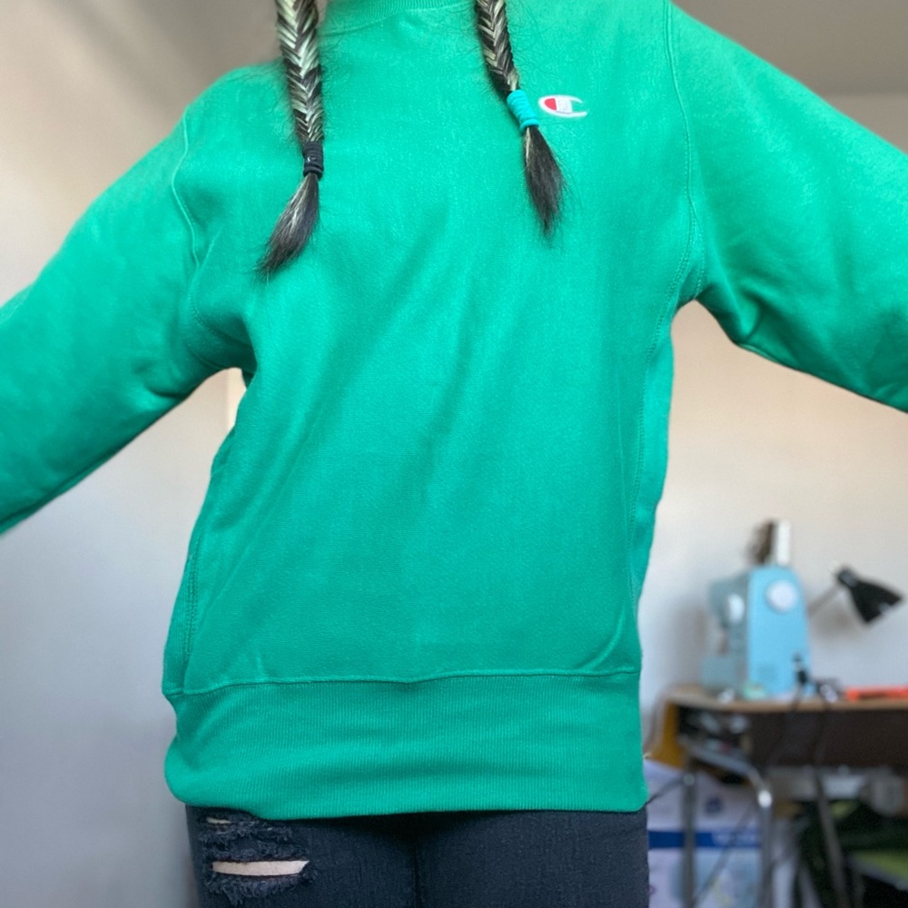 CHAMPION CREWNECK SWEATER